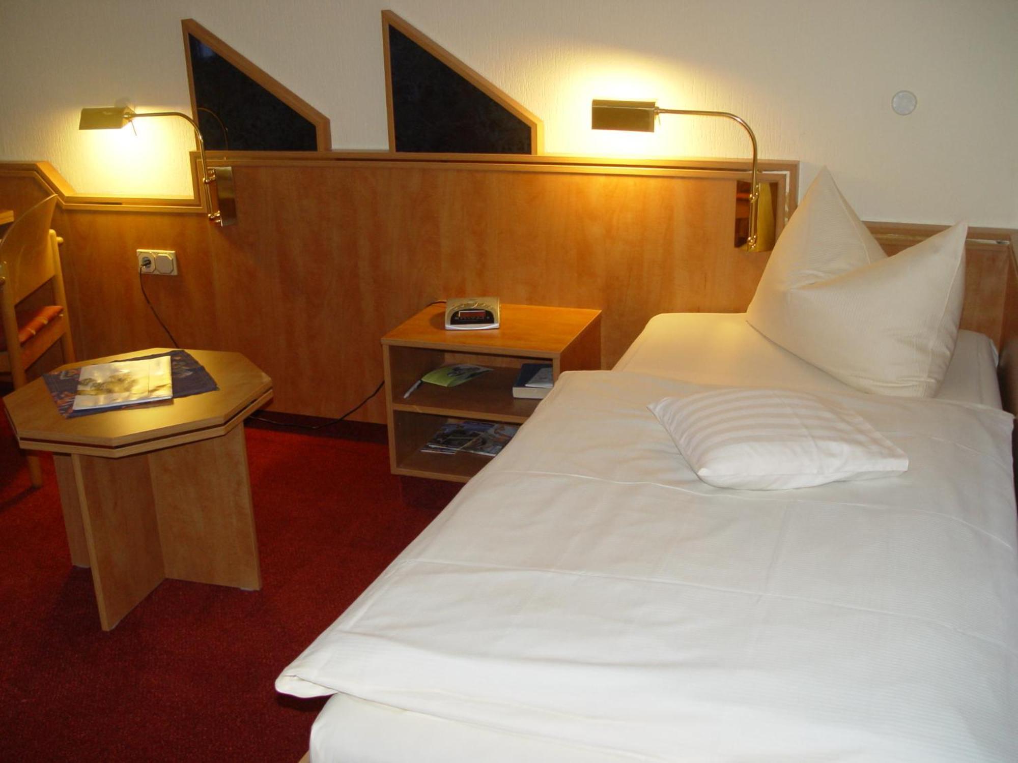 Hotel Reinhold Gummersbach Buitenkant foto
