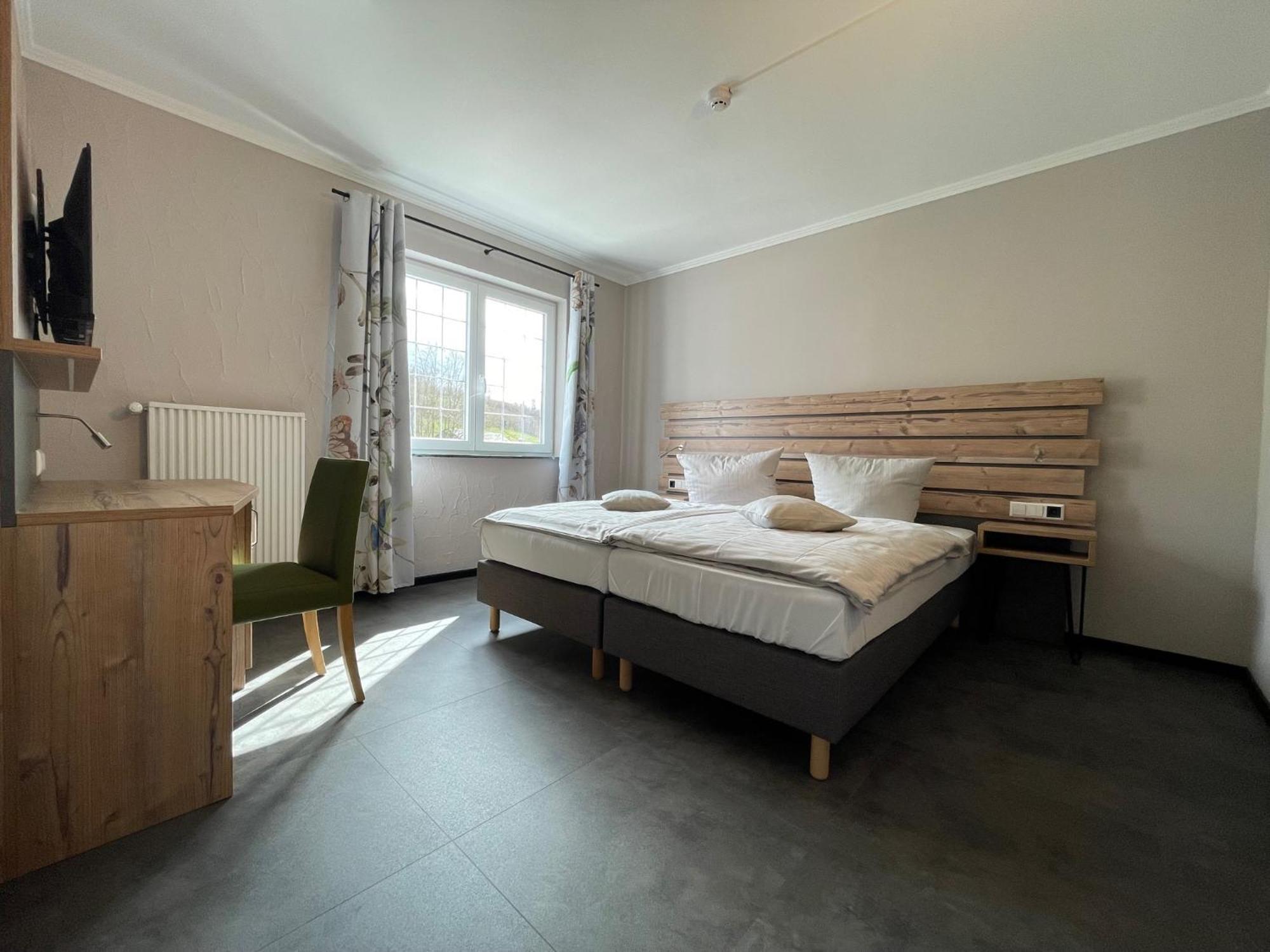 Hotel Reinhold Gummersbach Buitenkant foto